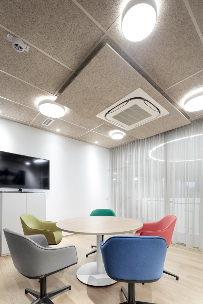 Mazda Klagenfurt, Innenansicht, Büroraum