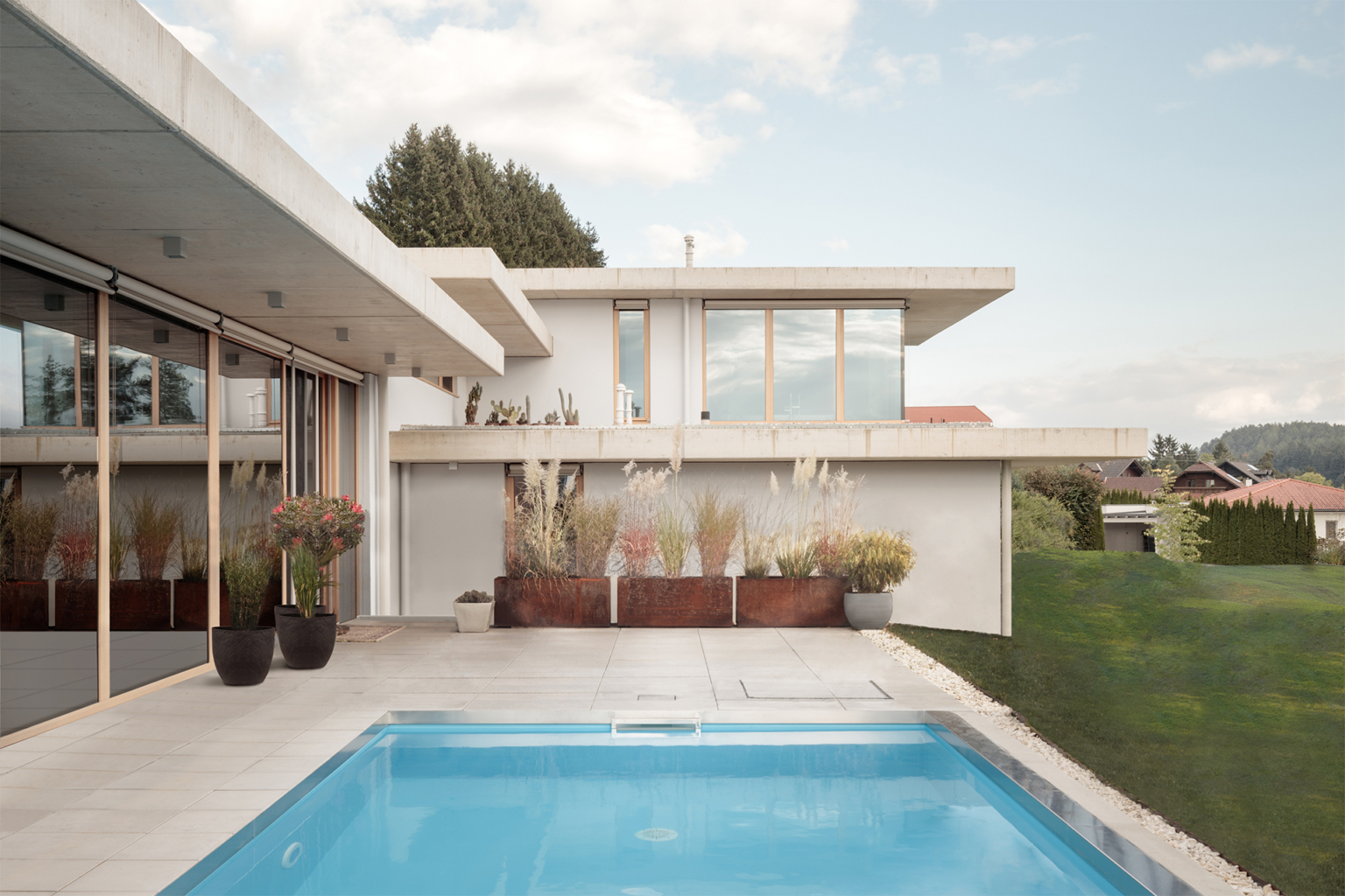 Haus PET, Ansicht Pool