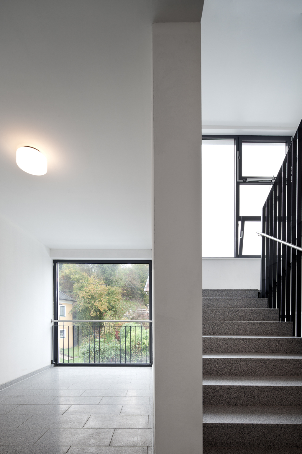 Wohnen am Schlossteich Viktring, Stiegenaufgang