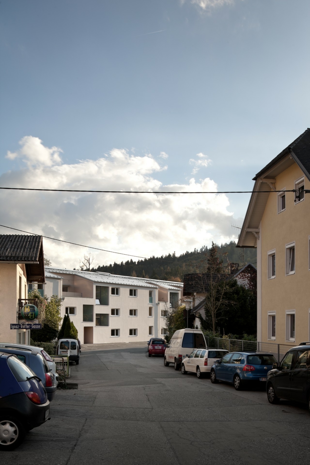 Das lange Haus - Wohnen am Schlossteich Viktring Klagenfurt